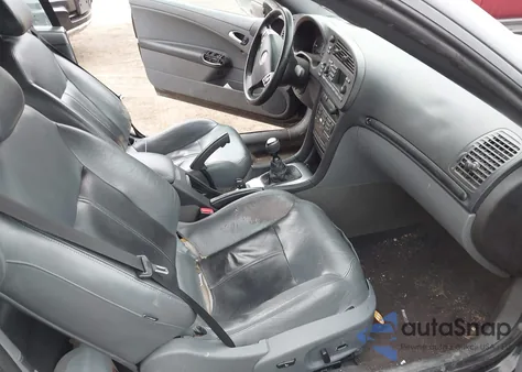 2004 Saab 9-3 Aero z USA, uszkodzony, nr VIN YS3FH76Y346012678